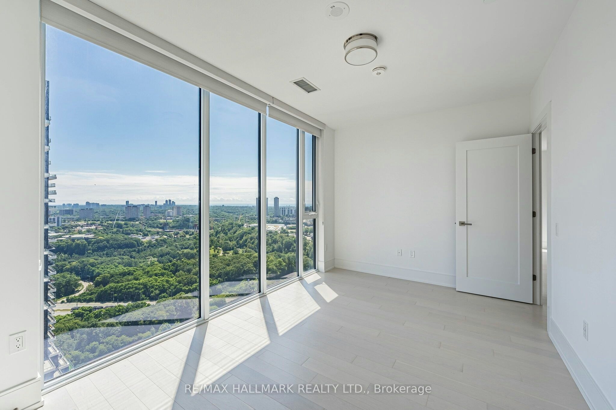3109-10 Inn ON The Park Drive, Toronto, ON, M3C 0P9 - 31