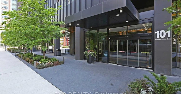 4804-101 Charles Street E, Toronto, ON, M4Y 0A9 - 2