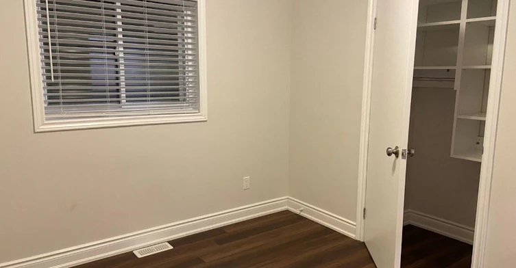 MAIN FL-4 Trophy Drive, Toronto, ON, M4A 1L8 - 12