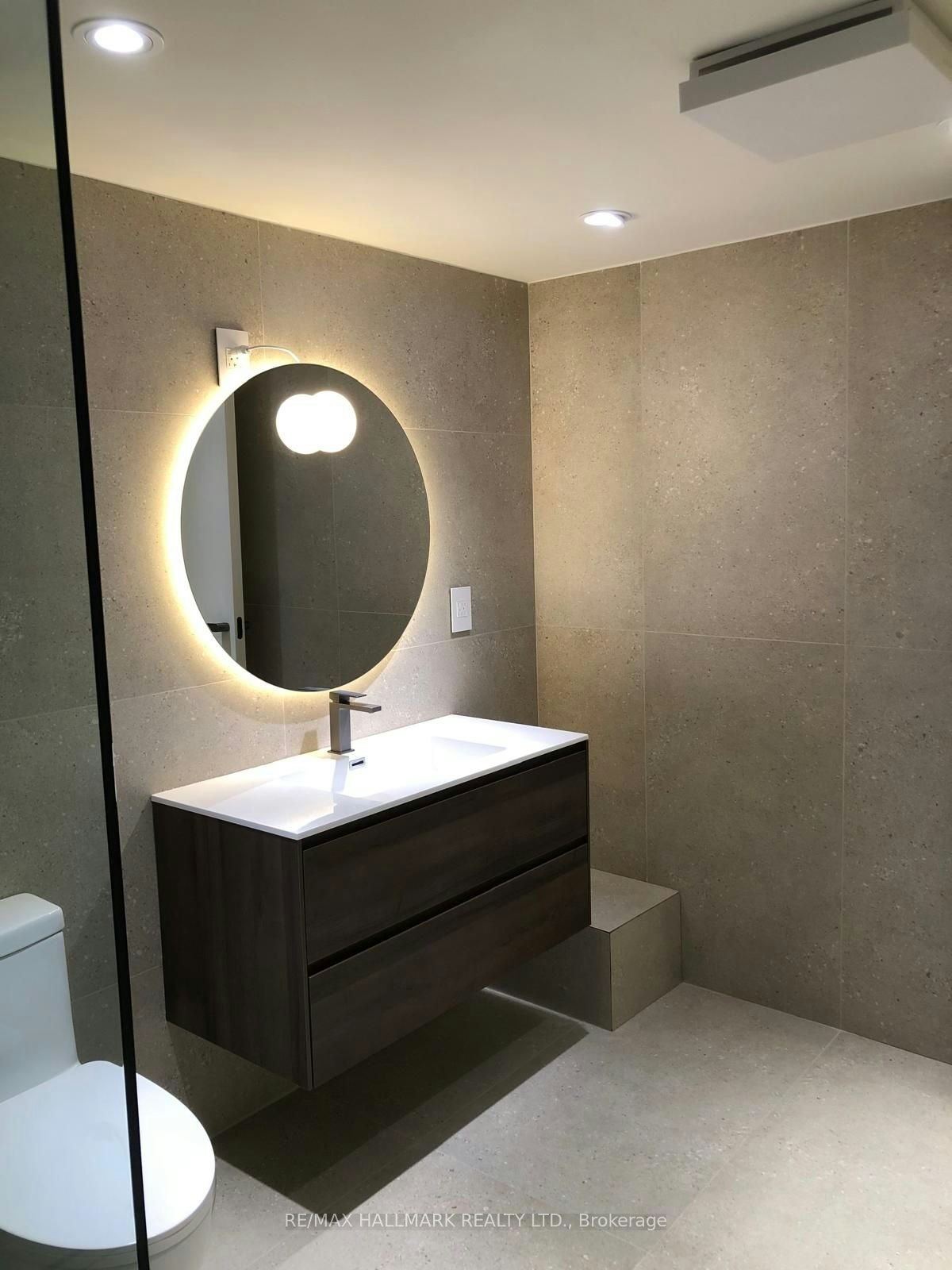 Basement-687 Bloor Street W, Toronto, ON, M6G 1L3 - 6