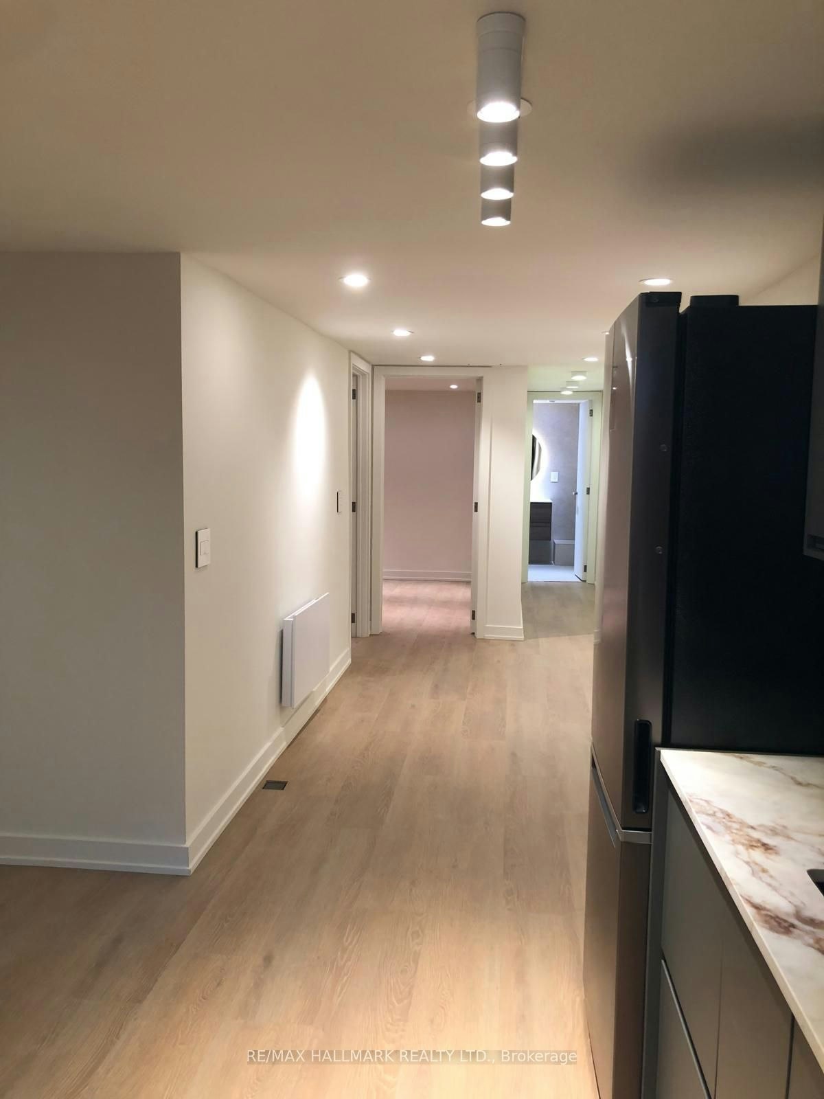 Basement-687 Bloor Street W, Toronto, ON, M6G 1L3 - 3