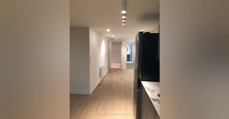 Basement-687 Bloor Street W, Toronto, ON, M6G 1L3 - 3