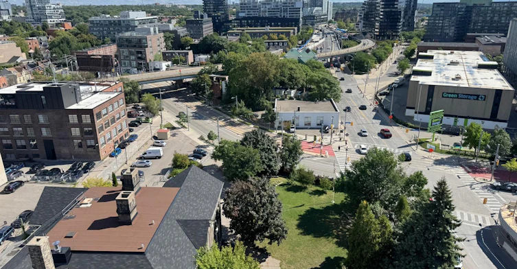 PH04-28 Eastern Avenue, Toronto, ON, M5A 0Y2 - 14