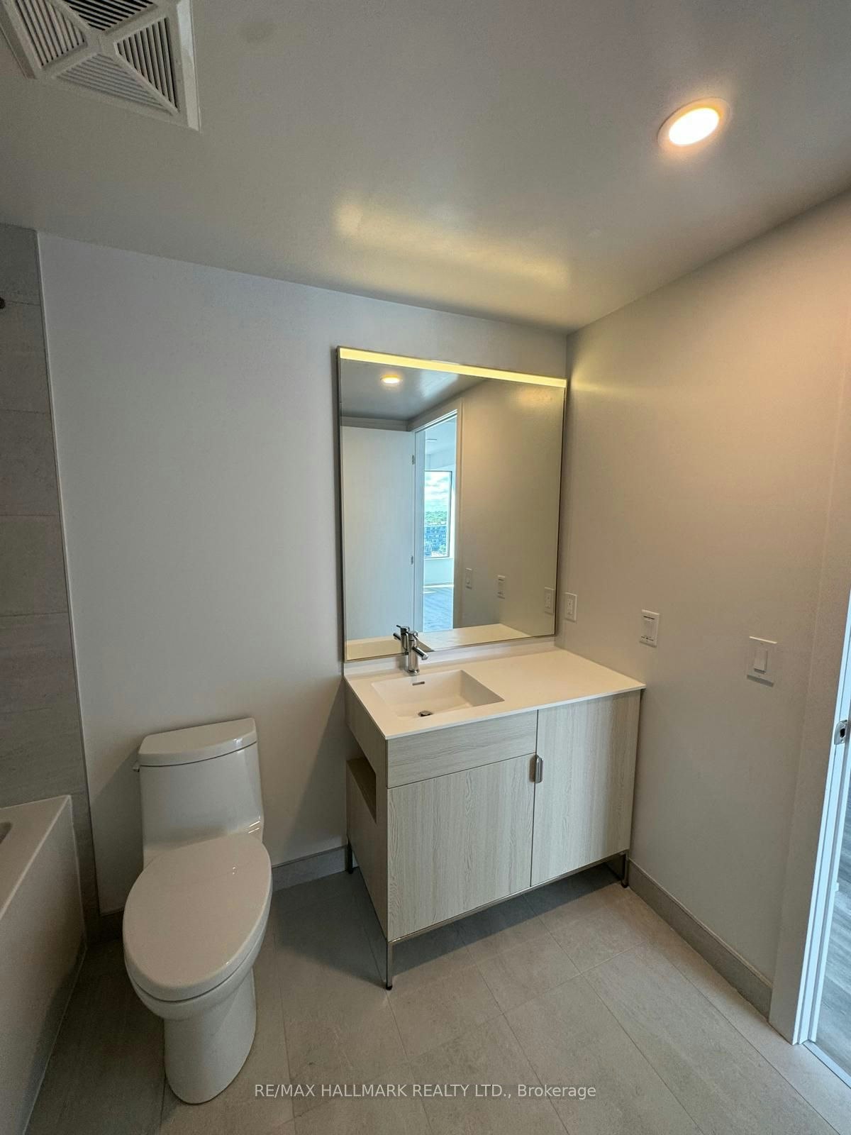 PH04-28 Eastern Avenue, Toronto, ON, M5A 0Y2 - 10
