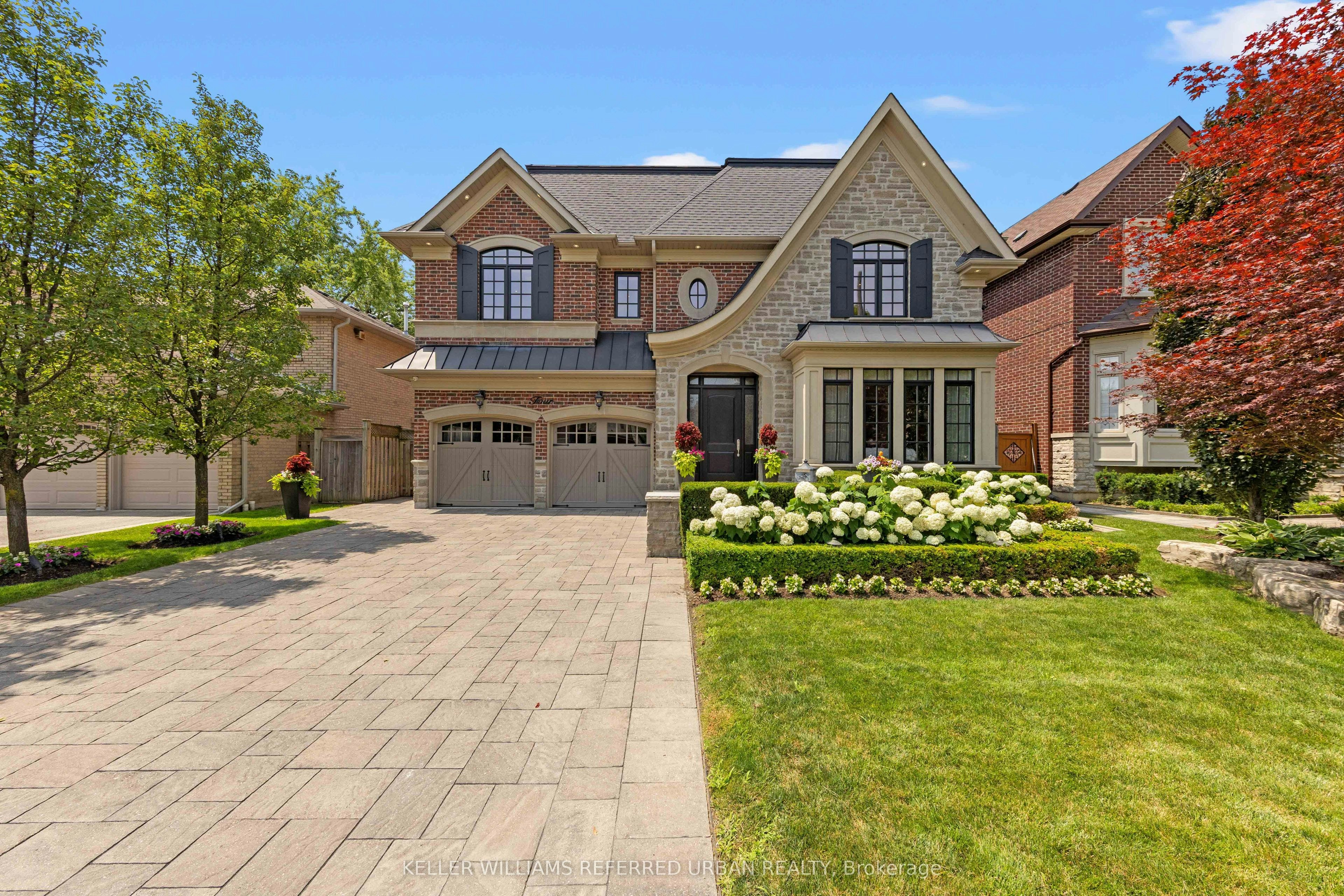 4 Community Circle, Toronto, ON, M2R 1W5