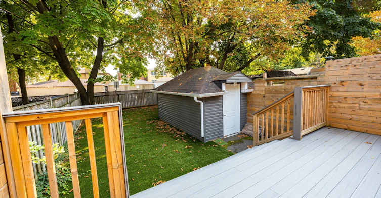 15 Mcnairn Avenue, Toronto, ON, M5M 2H4 - 40