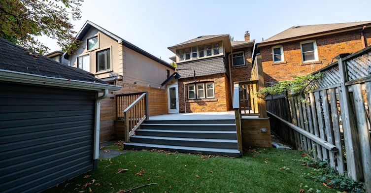 15 Mcnairn Avenue, Toronto, ON, M5M 2H4 - 42