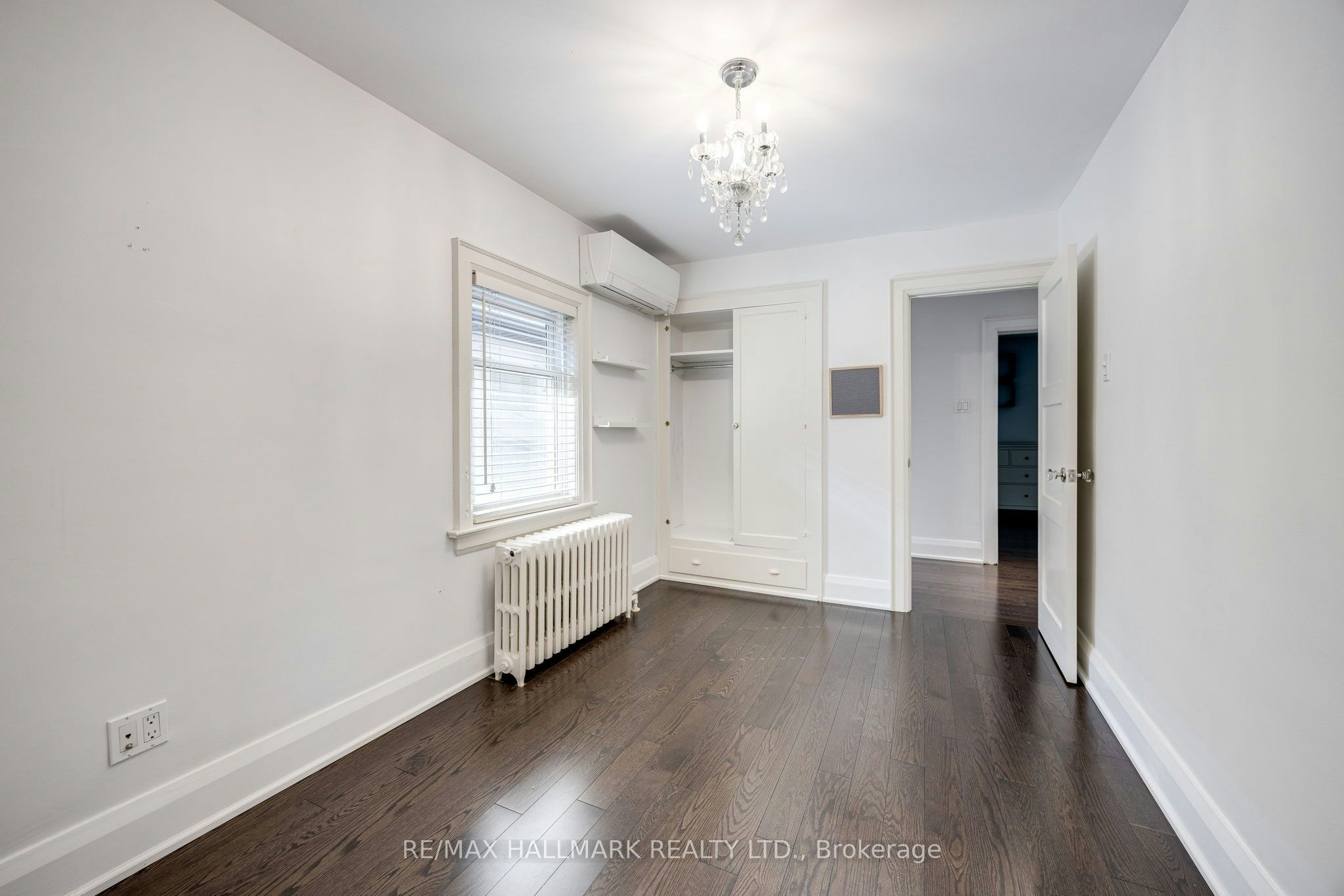 15 Mcnairn Avenue, Toronto, ON, M5M 2H4 - 25