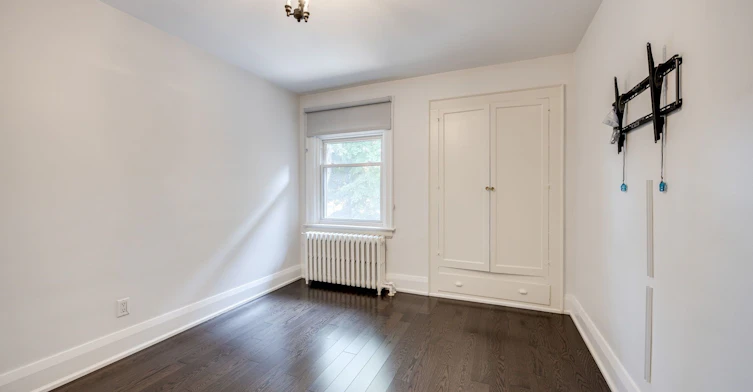 15 Mcnairn Avenue, Toronto, ON, M5M 2H4 - 22