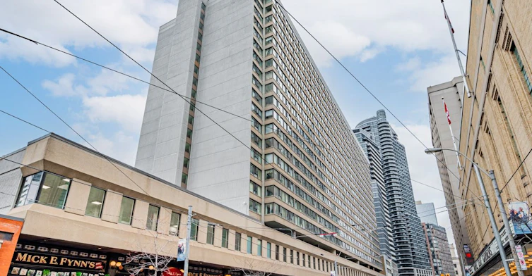 1704-45 Carlton Street, Toronto, ON, M5B 2H9