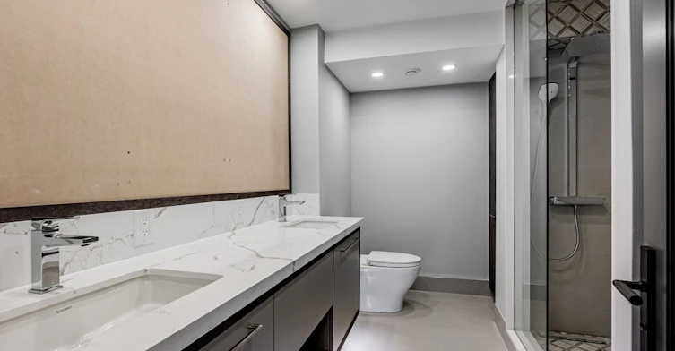 1704-45 Carlton Street, Toronto, ON, M5B 2H9 - 16