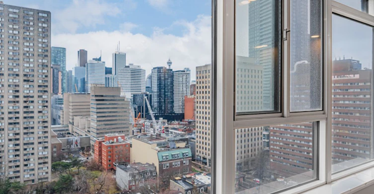 1704-45 Carlton Street, Toronto, ON, M5B 2H9 - 32