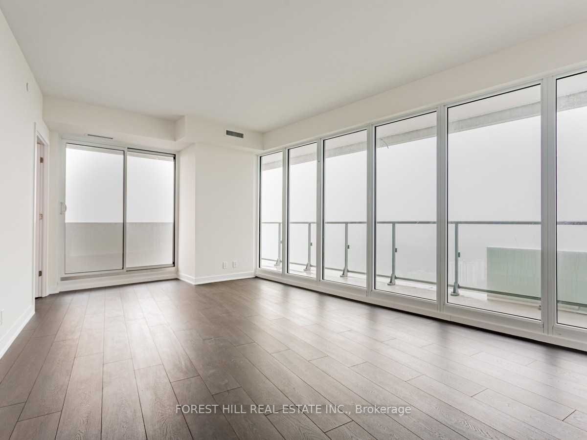 5702-2221 Yonge Street, Toronto, ON, M4S 2B4 - 5