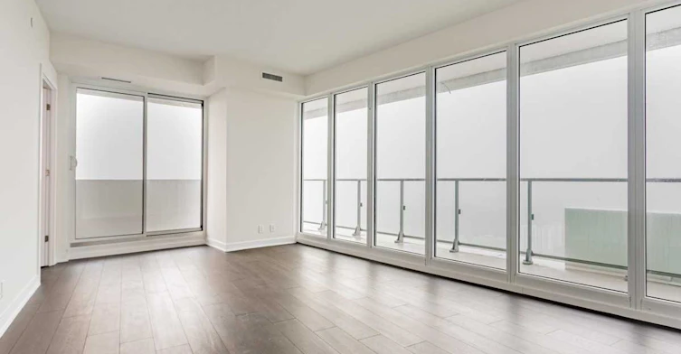 5702-2221 Yonge Street, Toronto, ON, M4S 2B4 - 5