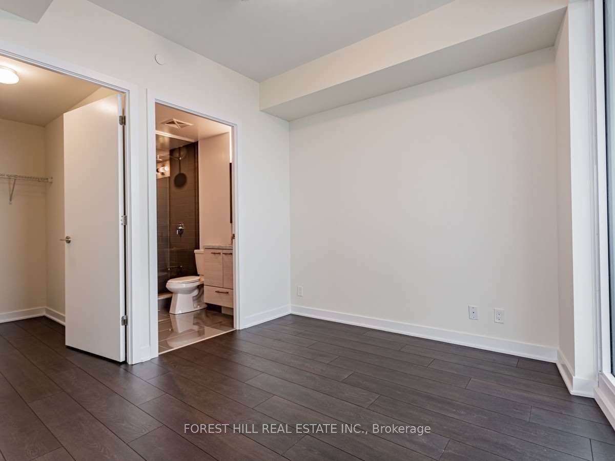 5702-2221 Yonge Street, Toronto, ON, M4S 2B4 - 13