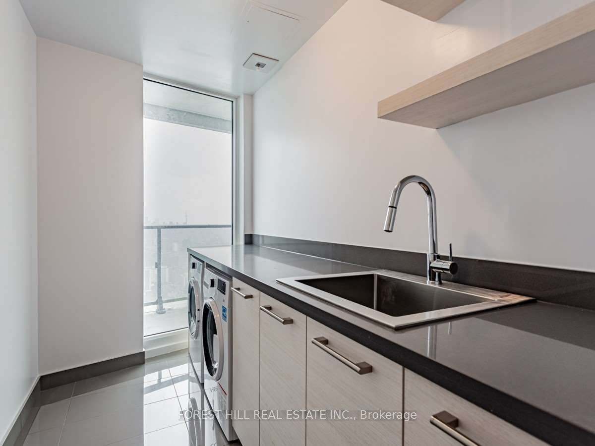 5702-2221 Yonge Street, Toronto, ON, M4S 2B4 - 24