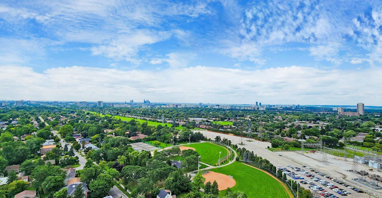 2515-25 Greenview Avenue W, Toronto, ON, M2M 1R2 - 30