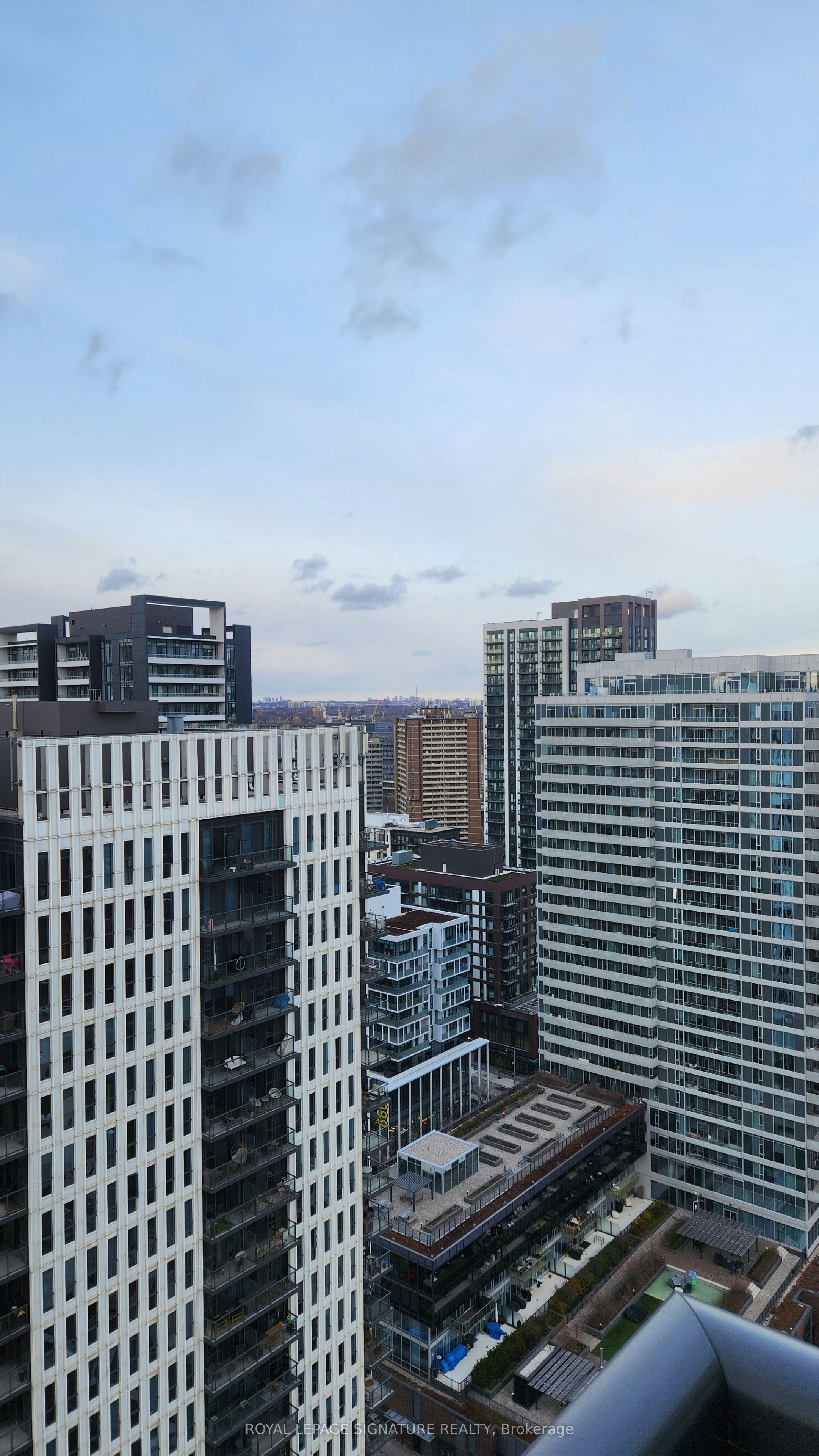 2811-55 Regent Park Boulevard, Toronto, ON, M5A 3H6 - 4