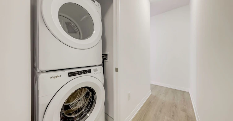 2309-25 Holly Street, Toronto, ON, M4S 0E3 - 17