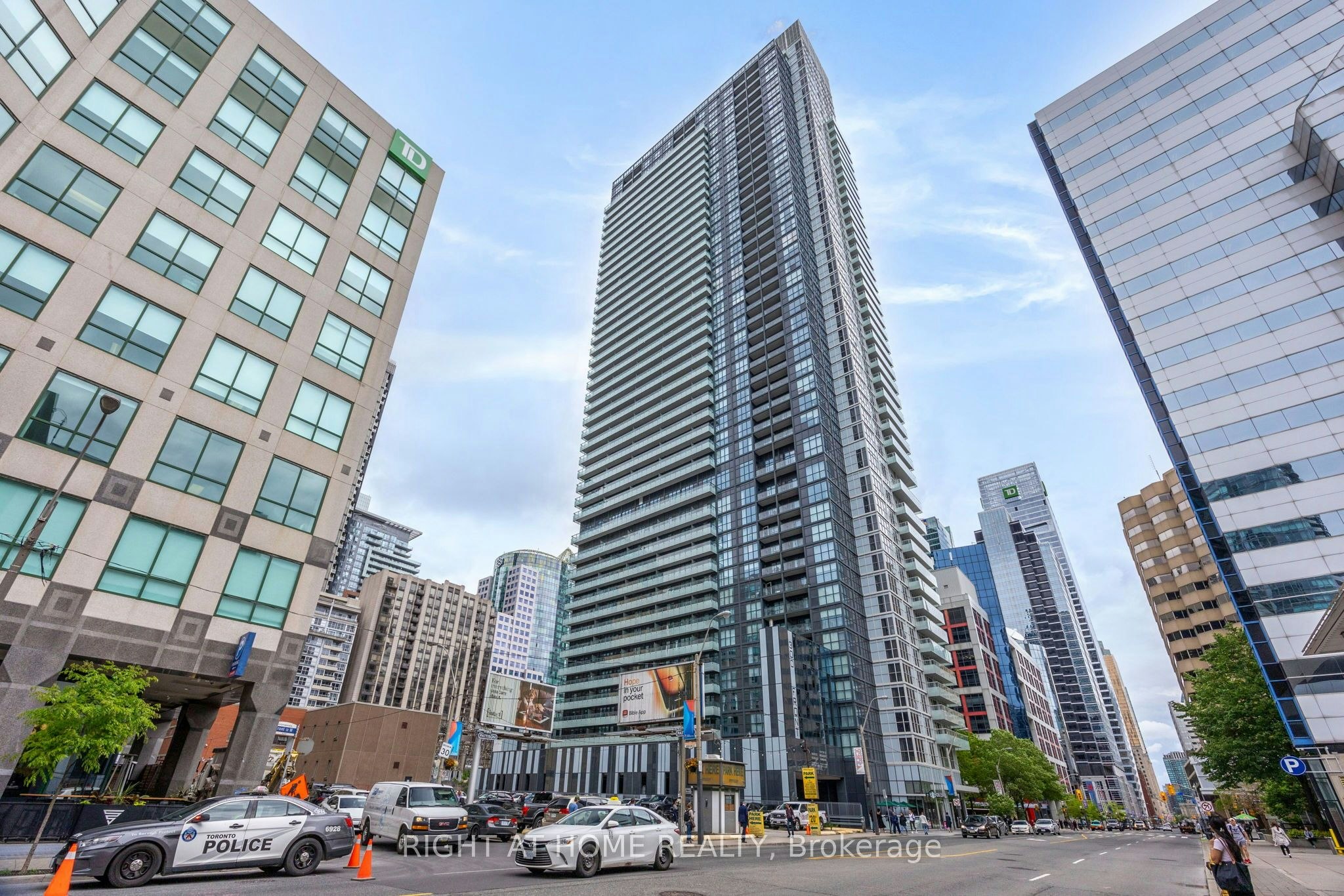 3903-300 Front Street W, Toronto, ON, M5V 0E9