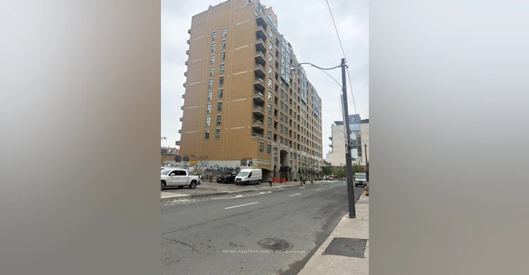 401-438 Richmond Street W, Toronto, ON, M5V 3S6