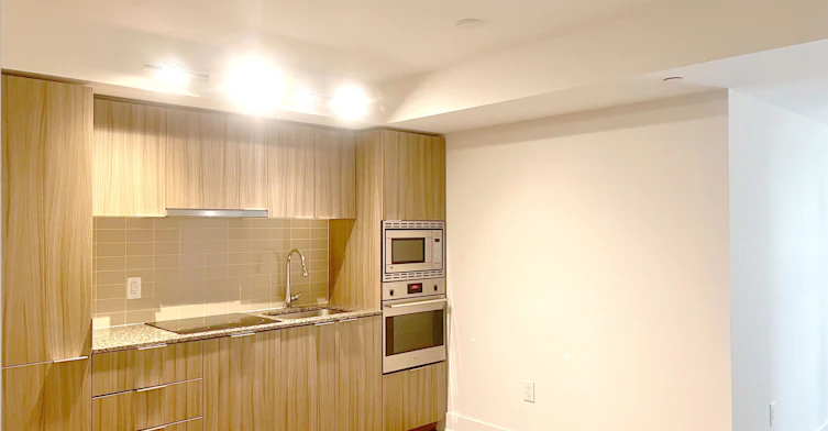 914-955 Bay Street, Toronto, ON, M5S 0C6 - 3