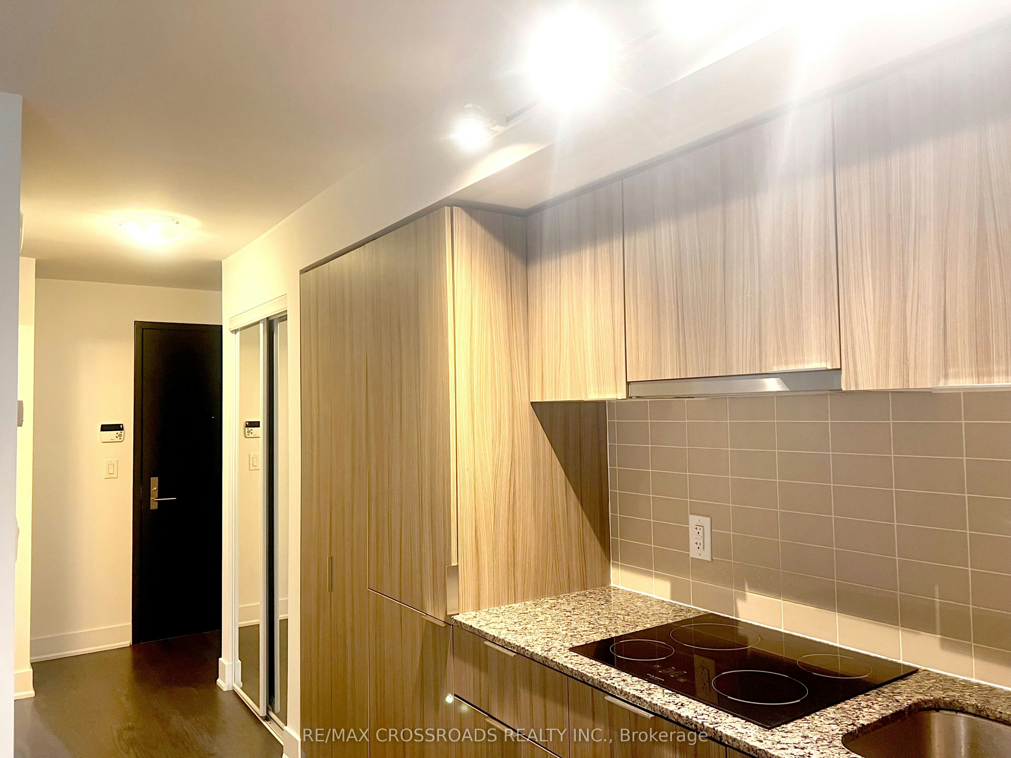 914-955 Bay Street, Toronto, ON, M5S 0C6 - 10