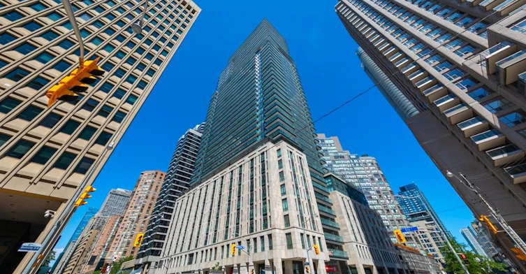 914-955 Bay Street, Toronto, ON, M5S 0C6