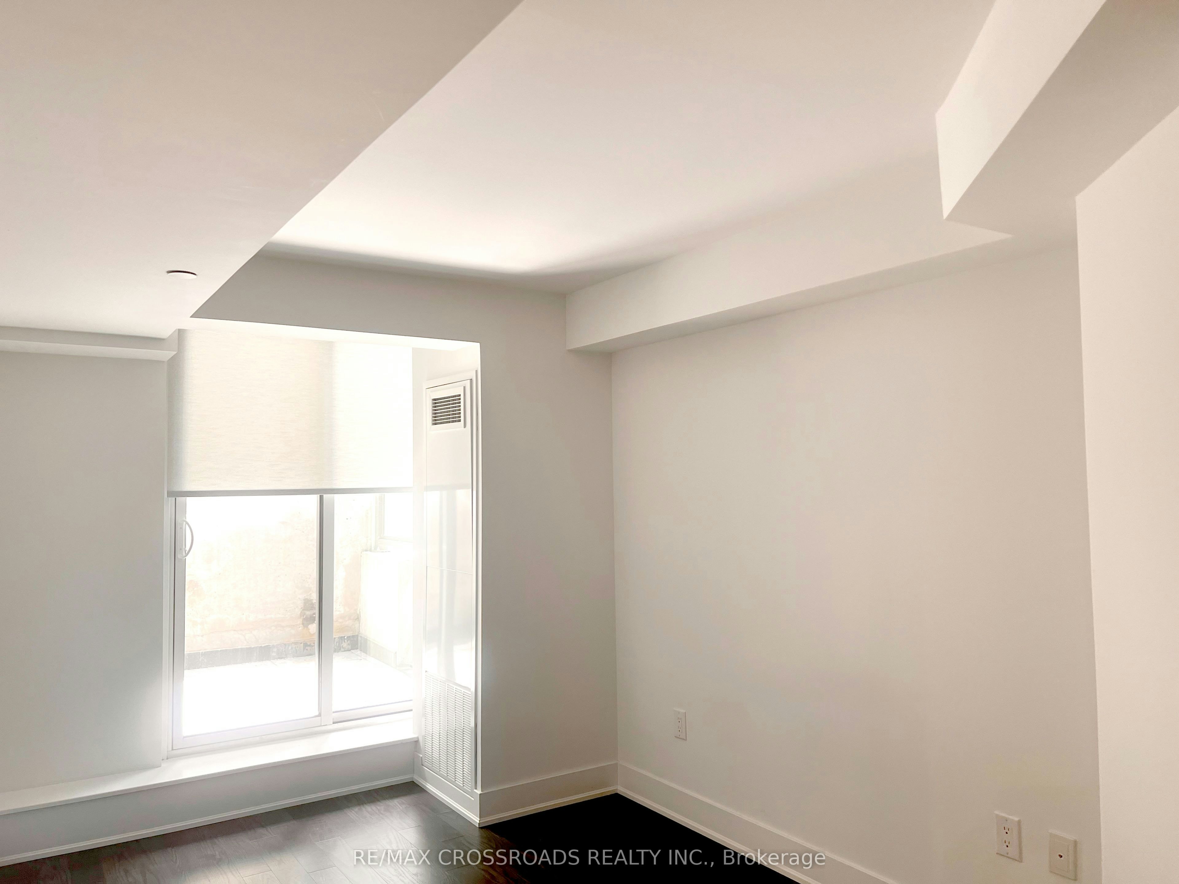 914-955 Bay Street, Toronto, ON, M5S 0C6 - 8
