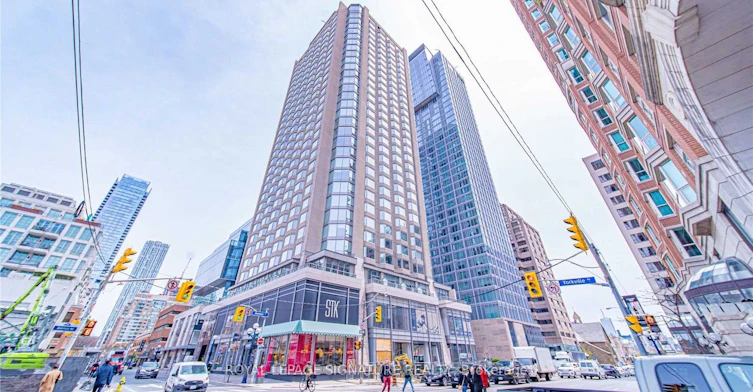 1113-155 Yorkville Avenue, Toronto, ON, M5R 0B4