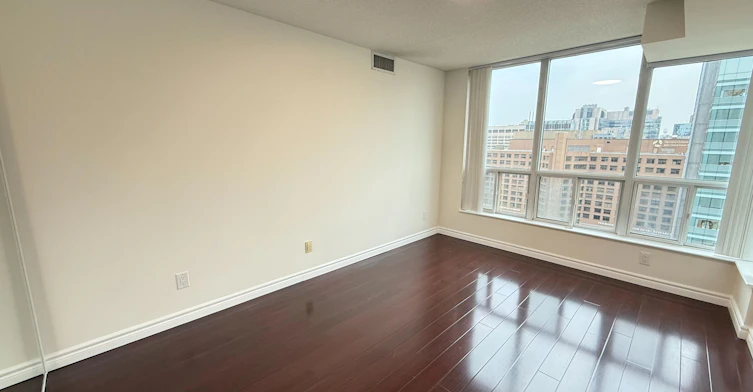2506-750 Bay Street, Toronto, ON, M5G 1N6 - 7