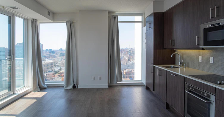 1209-297 College Street, Toronto, ON, M5T 1S2