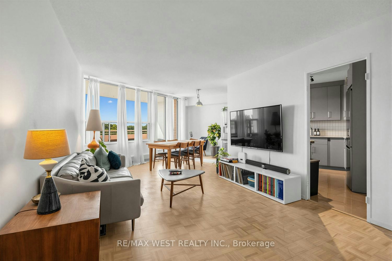 805-60 Pavane Linkway N/A, Toronto, ON, M3C 1A1 - 8
