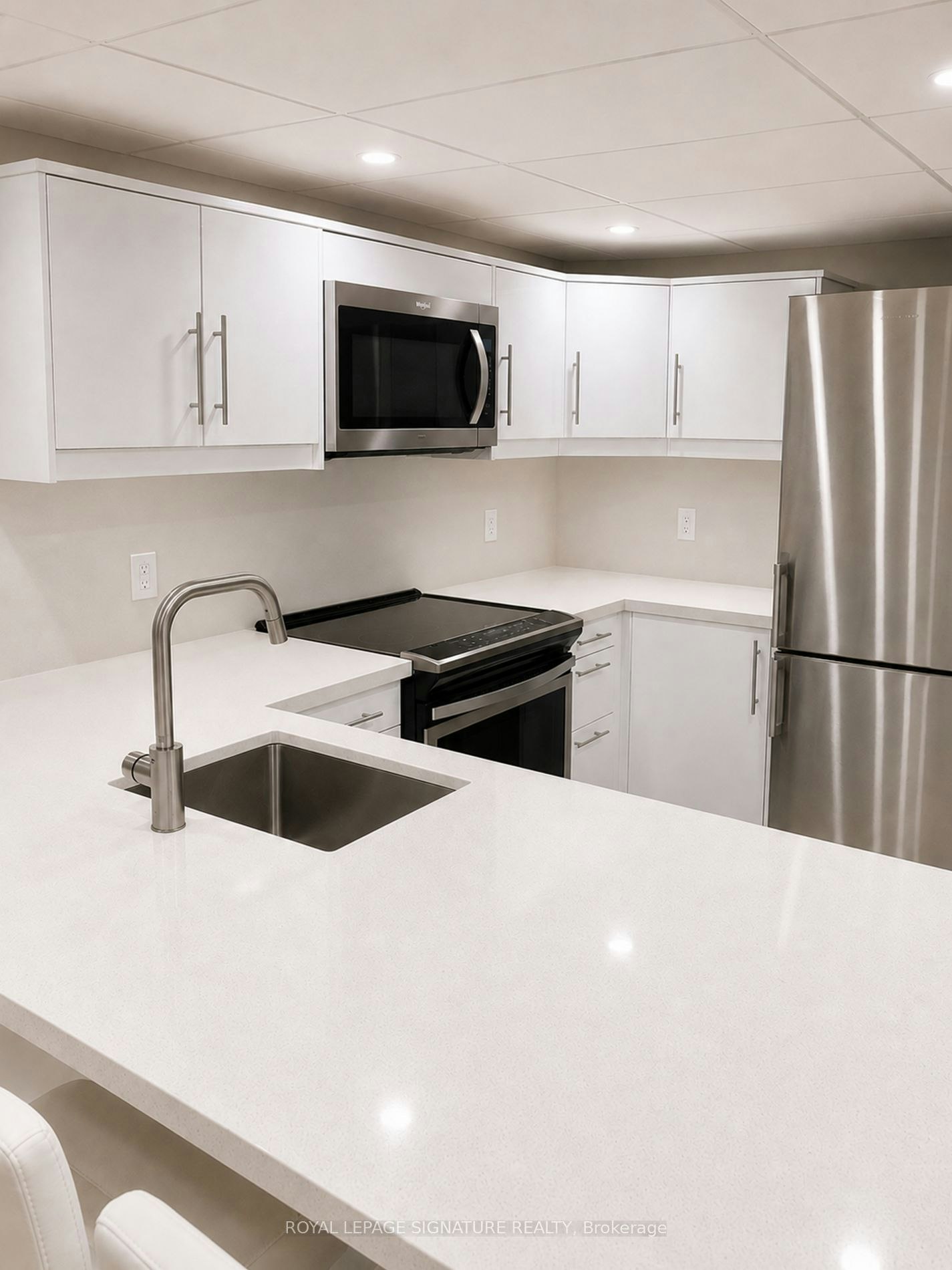 Lower-226 Shaw Street, Toronto, ON, M6J 2W8 - 5
