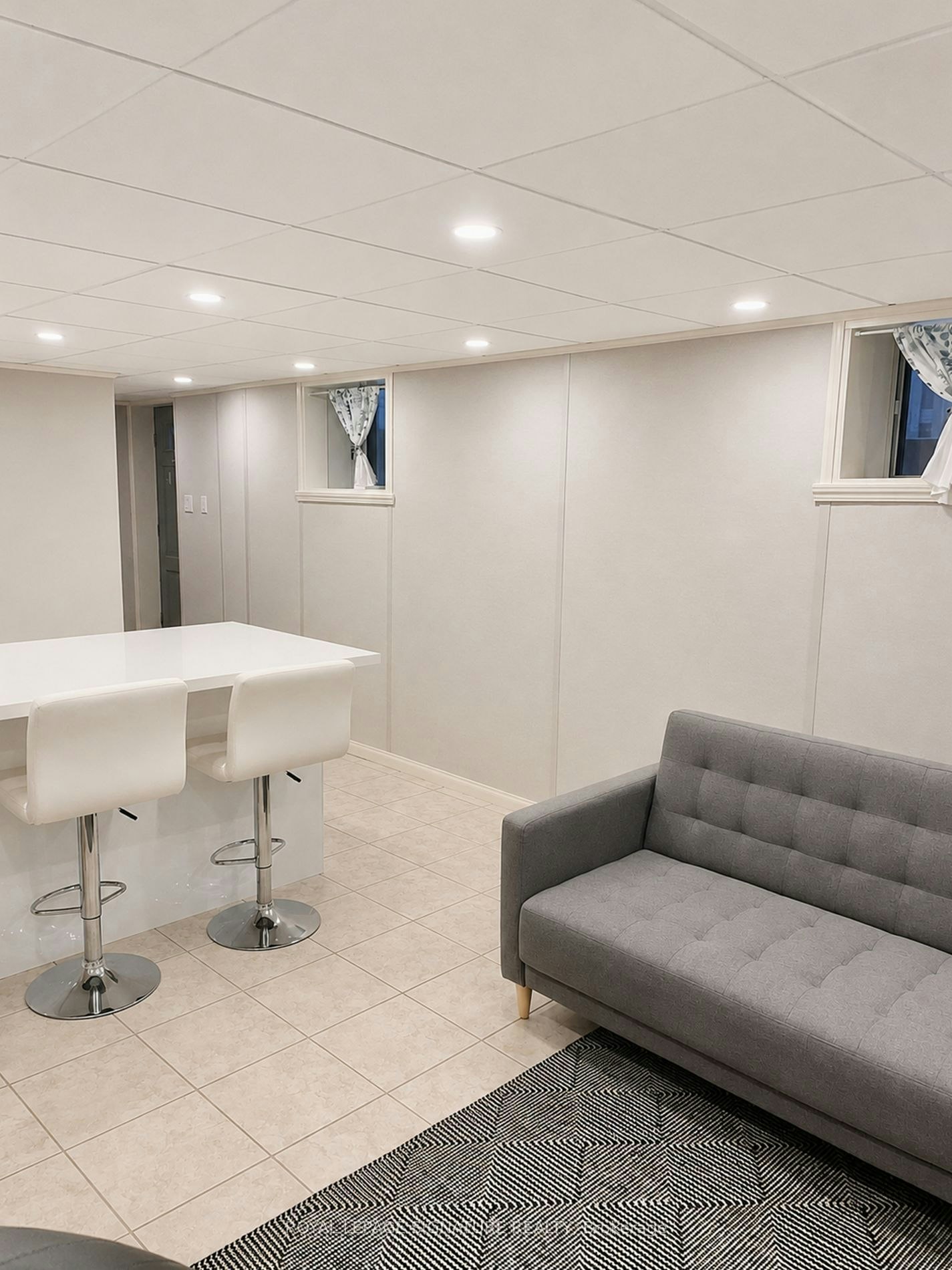 Lower-226 Shaw Street, Toronto, ON, M6J 2W8 - 3