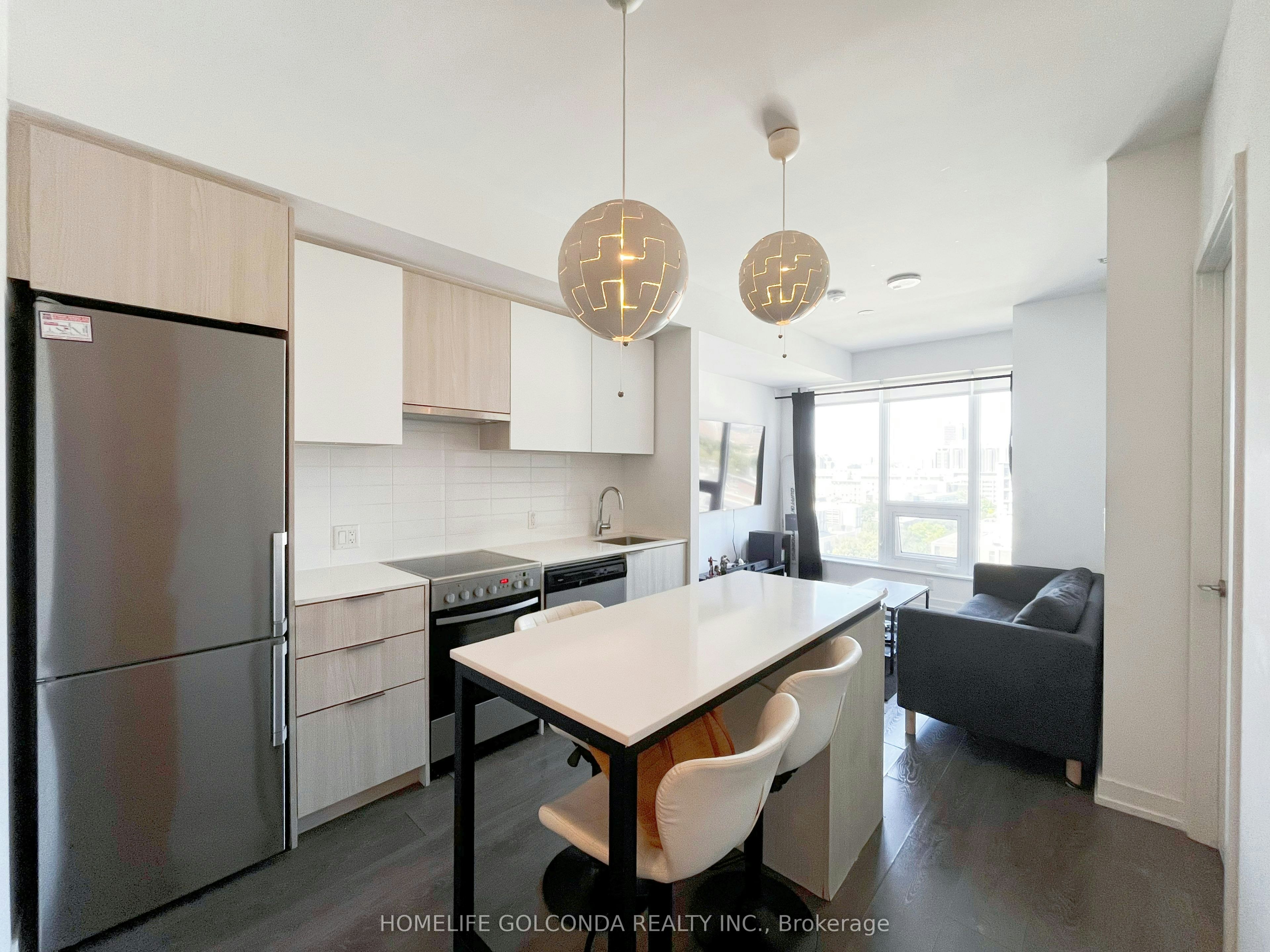 1205-203 College Street, Toronto, ON, M5T 0C8