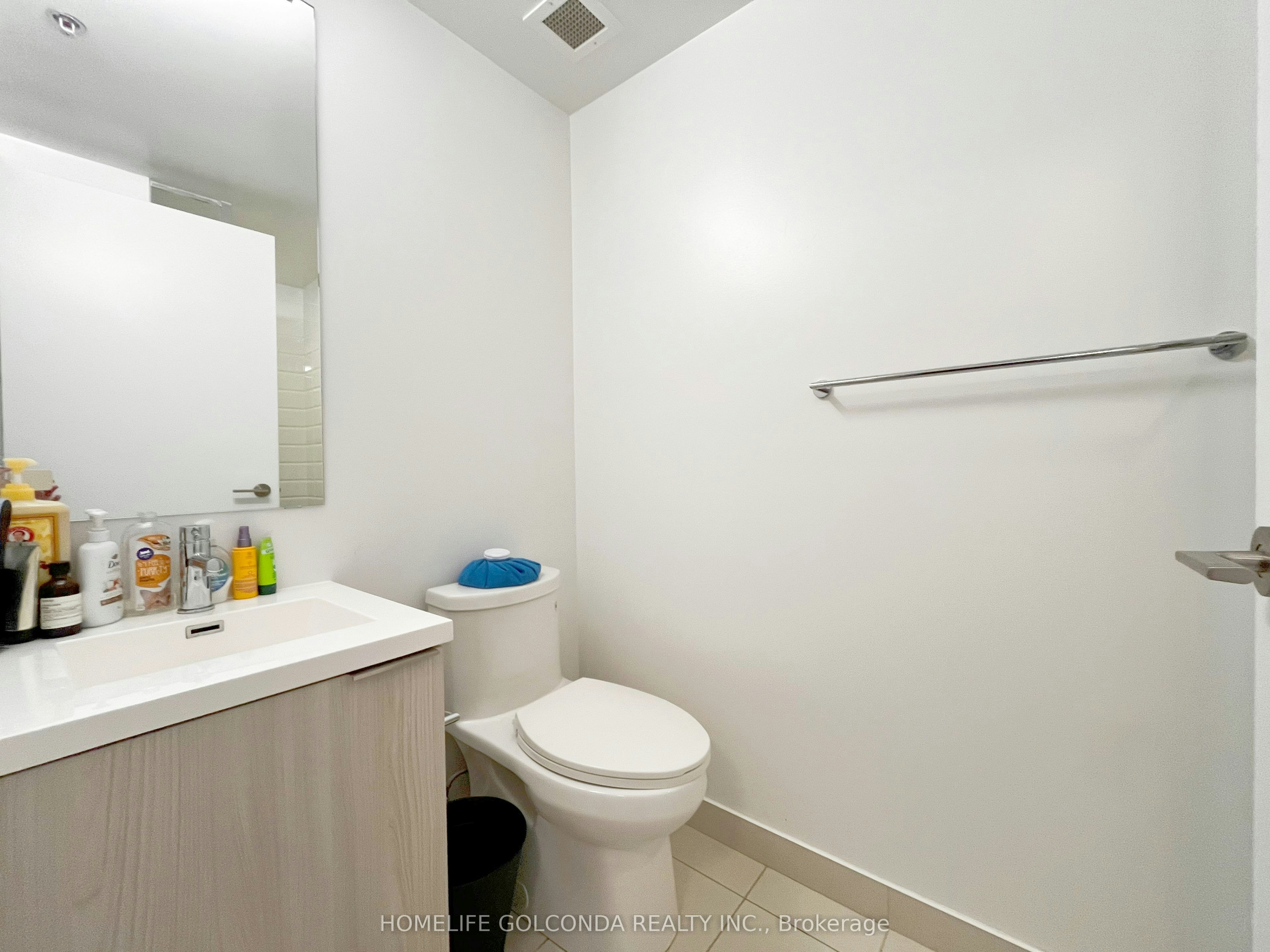 1205-203 College Street, Toronto, ON, M5T 0C8 - 12