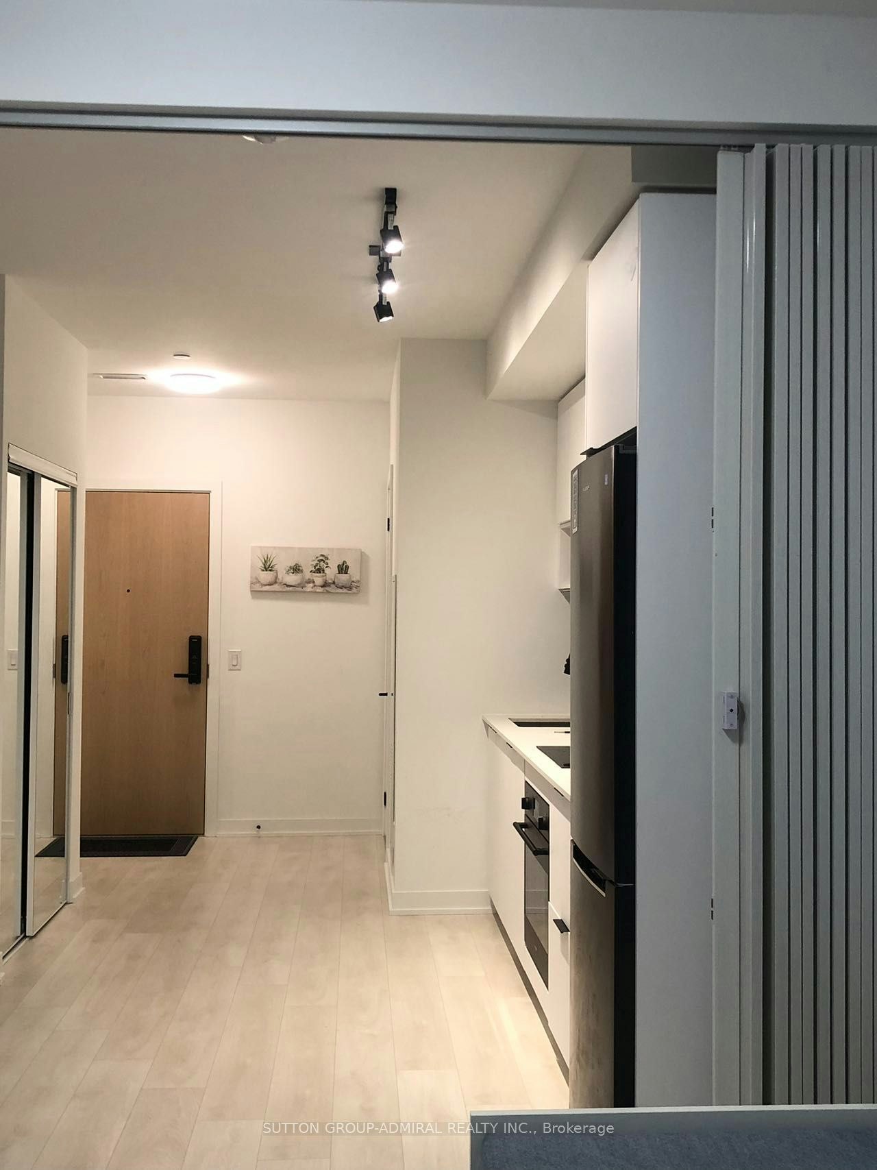 1121-5 Defries Street, Toronto, ON, M5A 0W7 - 21