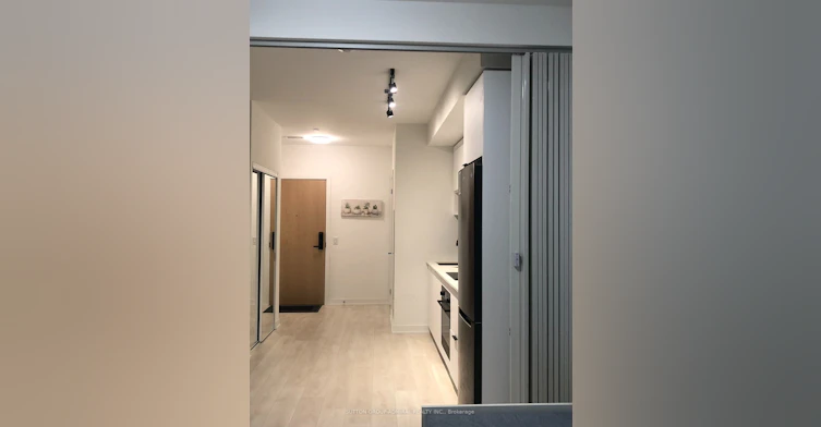 1121-5 Defries Street, Toronto, ON, M5A 0W7 - 21
