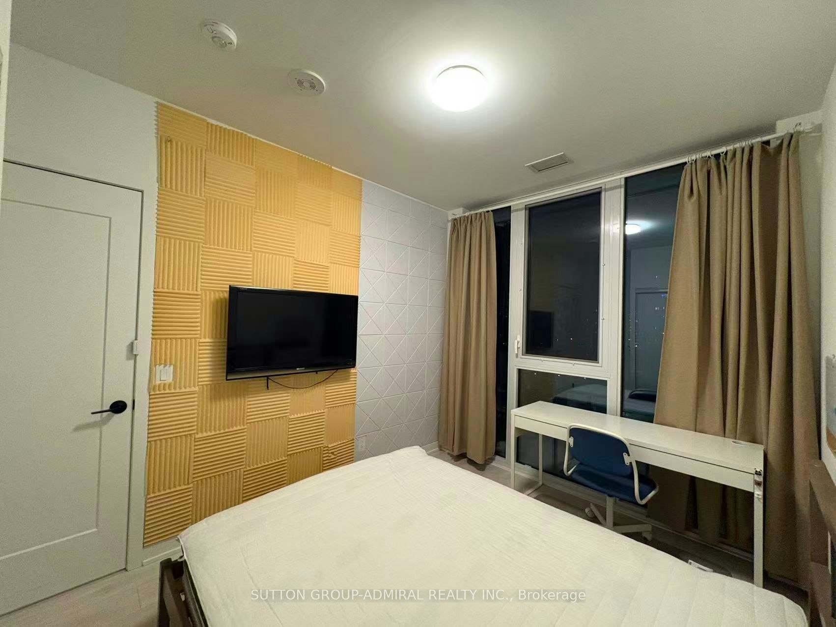 1121-5 Defries Street, Toronto, ON, M5A 0W7 - 23