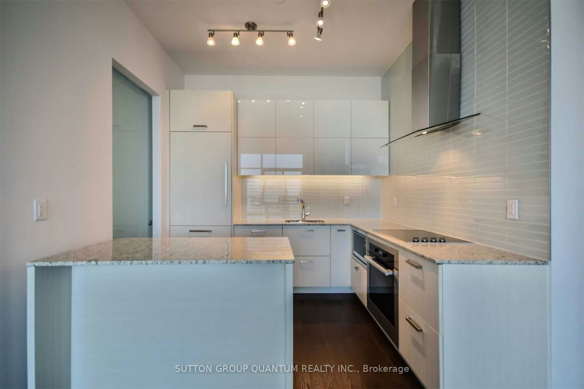 UPH01-3018 Yonge Street, Toronto, ON, M4N 0A5 - 3