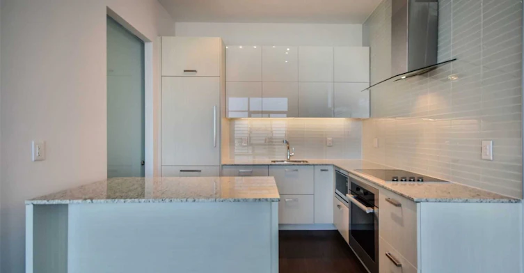 UPH01-3018 Yonge Street, Toronto, ON, M4N 0A5 - 3