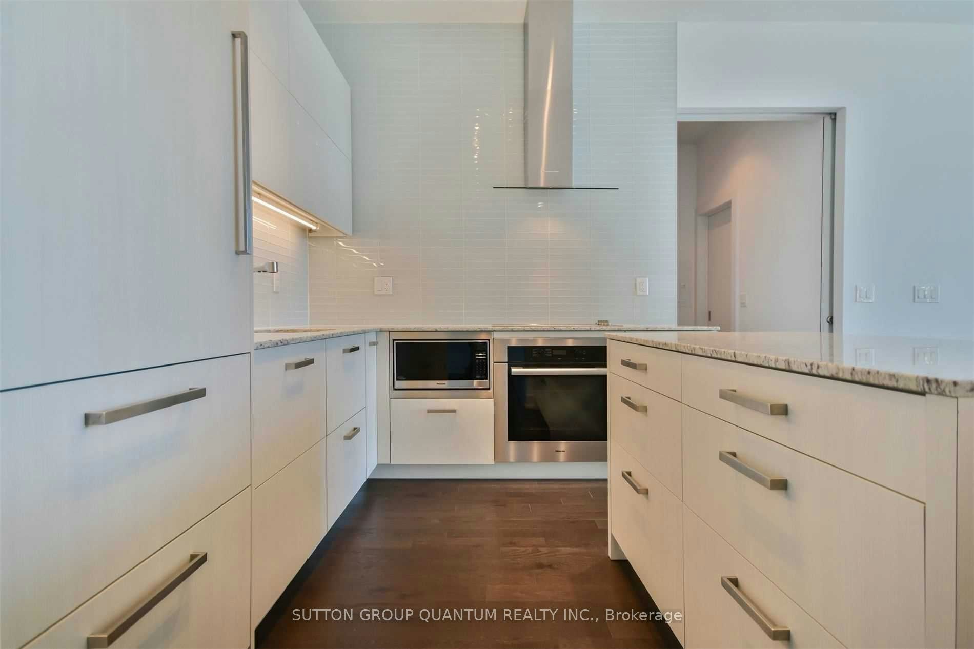UPH01-3018 Yonge Street, Toronto, ON, M4N 0A5 - 4