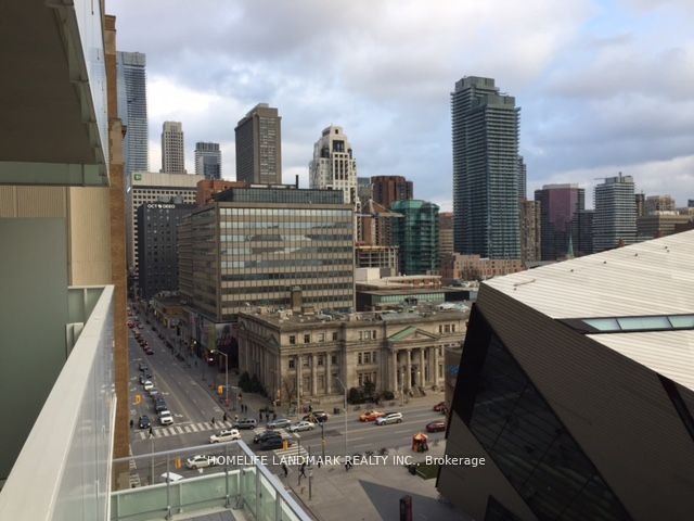 1004-200 Bloor Street W, Toronto, ON, M5S 1T8 - 2