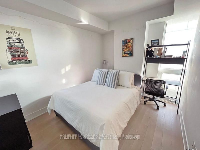 1004-200 Bloor Street W, Toronto, ON, M5S 1T8 - 6