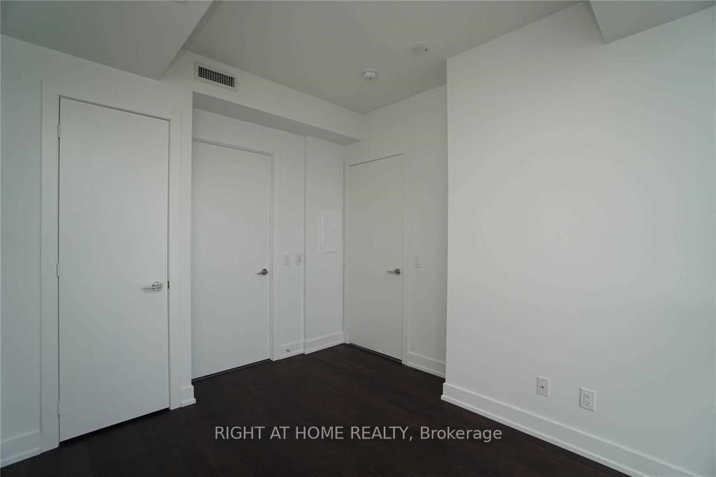 1207-7 Grenville Street, Toronto, ON, M4Y 0E9 - 10