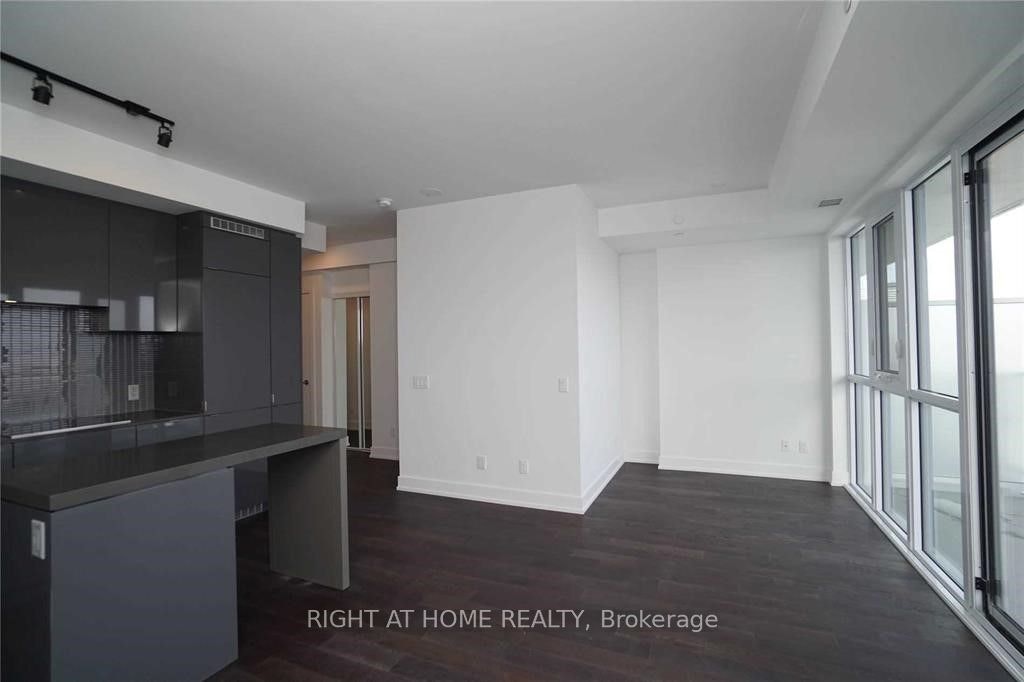 1207-7 Grenville Street, Toronto, ON, M4Y 0E9 - 3