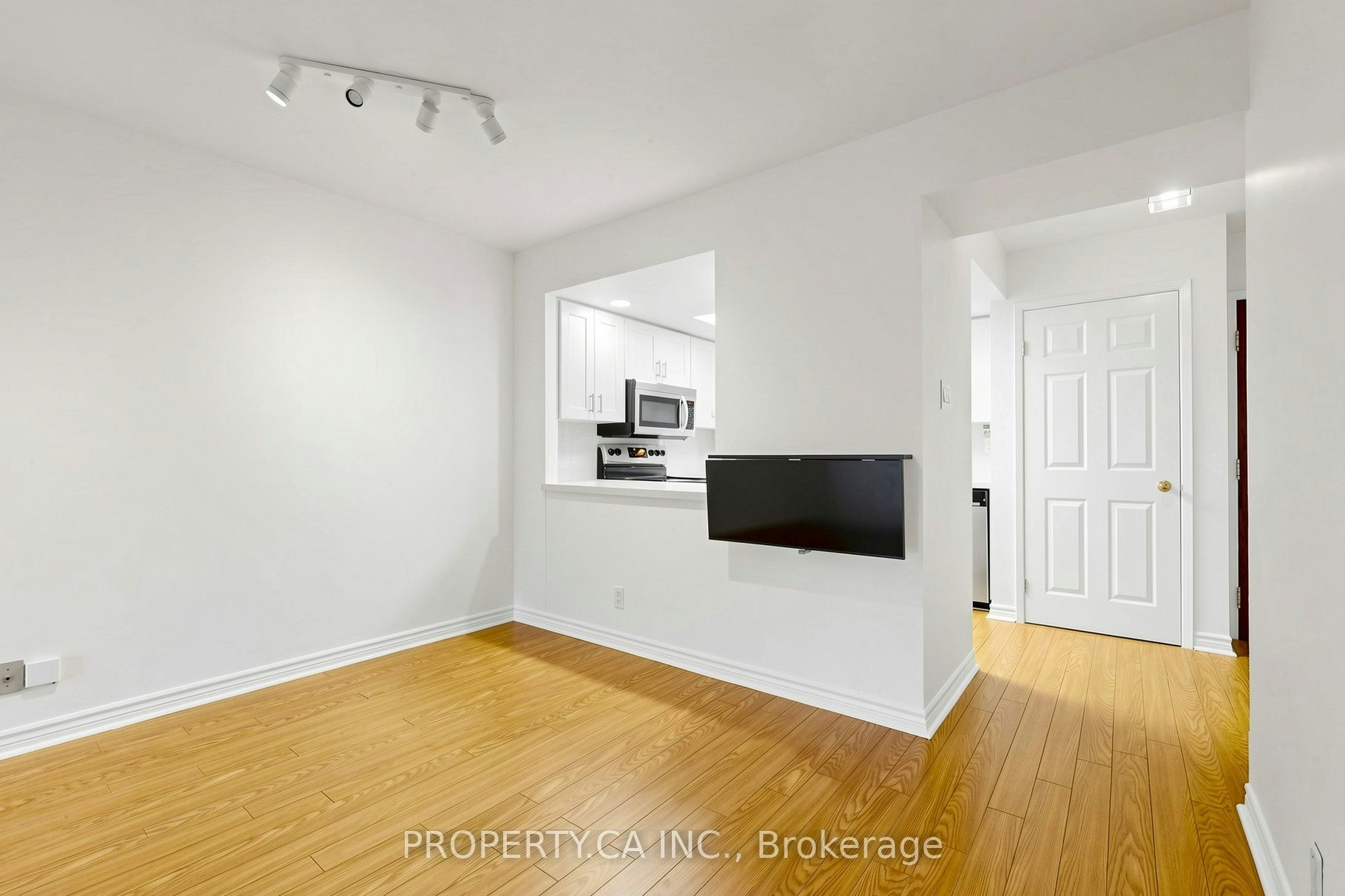 310-456 College Street, Toronto, ON, M6G 4A3 - 8
