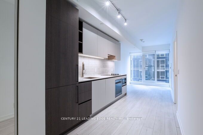 2210-55 Mercer Street, Toronto, ON, M5V 1H3 - 2