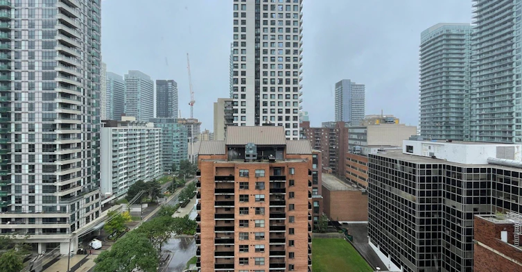 1001-39 Roehampton Avenue, Toronto, ON, M4P 0G1 - 30